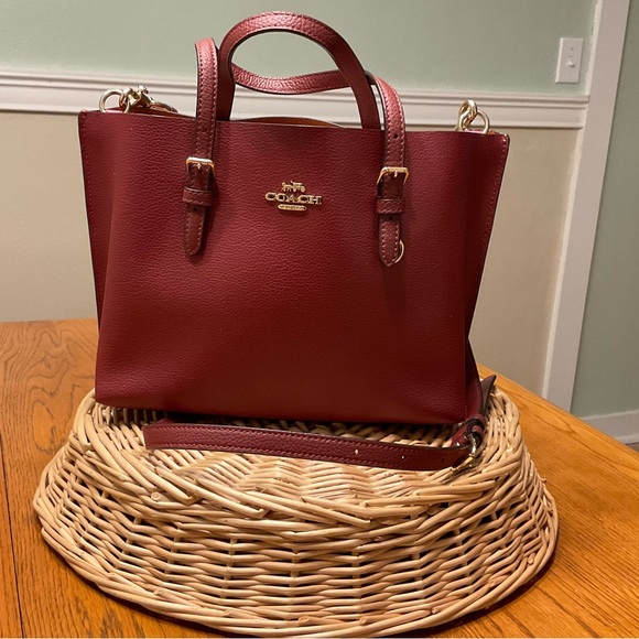 COACH Leather MOLLIE 25 Shoulder Crossbody Tote Cherry/Gold C4084 - Picture 2 of 6